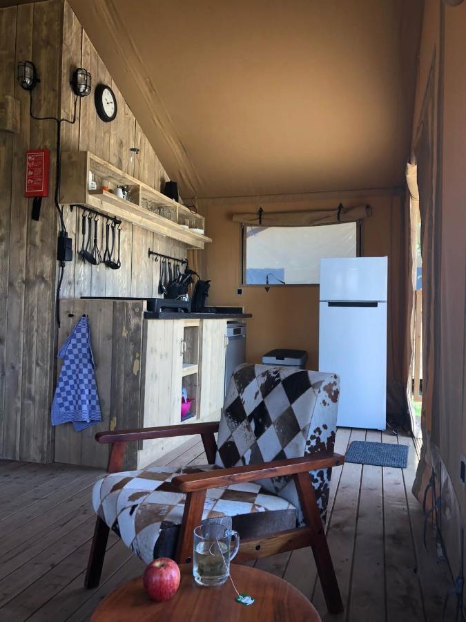 De Hazelaarshof Luxe Glampingtent Bij Natuurgebied De Millingerwaard Kekerdom 외부 사진