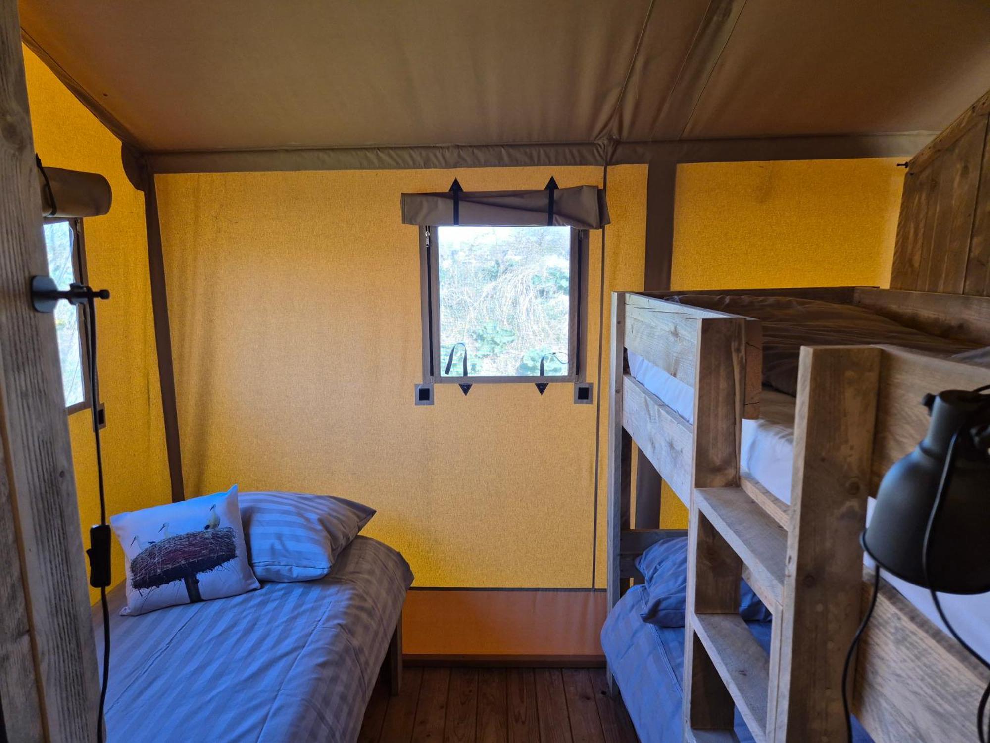 De Hazelaarshof Luxe Glampingtent Bij Natuurgebied De Millingerwaard Kekerdom 외부 사진